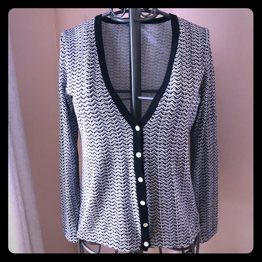 J Mclaughlin cardigan